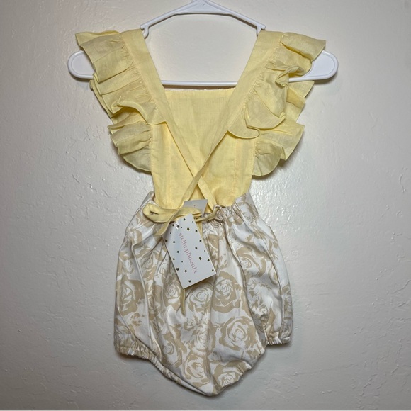 Stella Phoenix The Tigerlily 4T yellow / Tan Roses Lace Ruffle Romper NWT - Picture 2 of 10